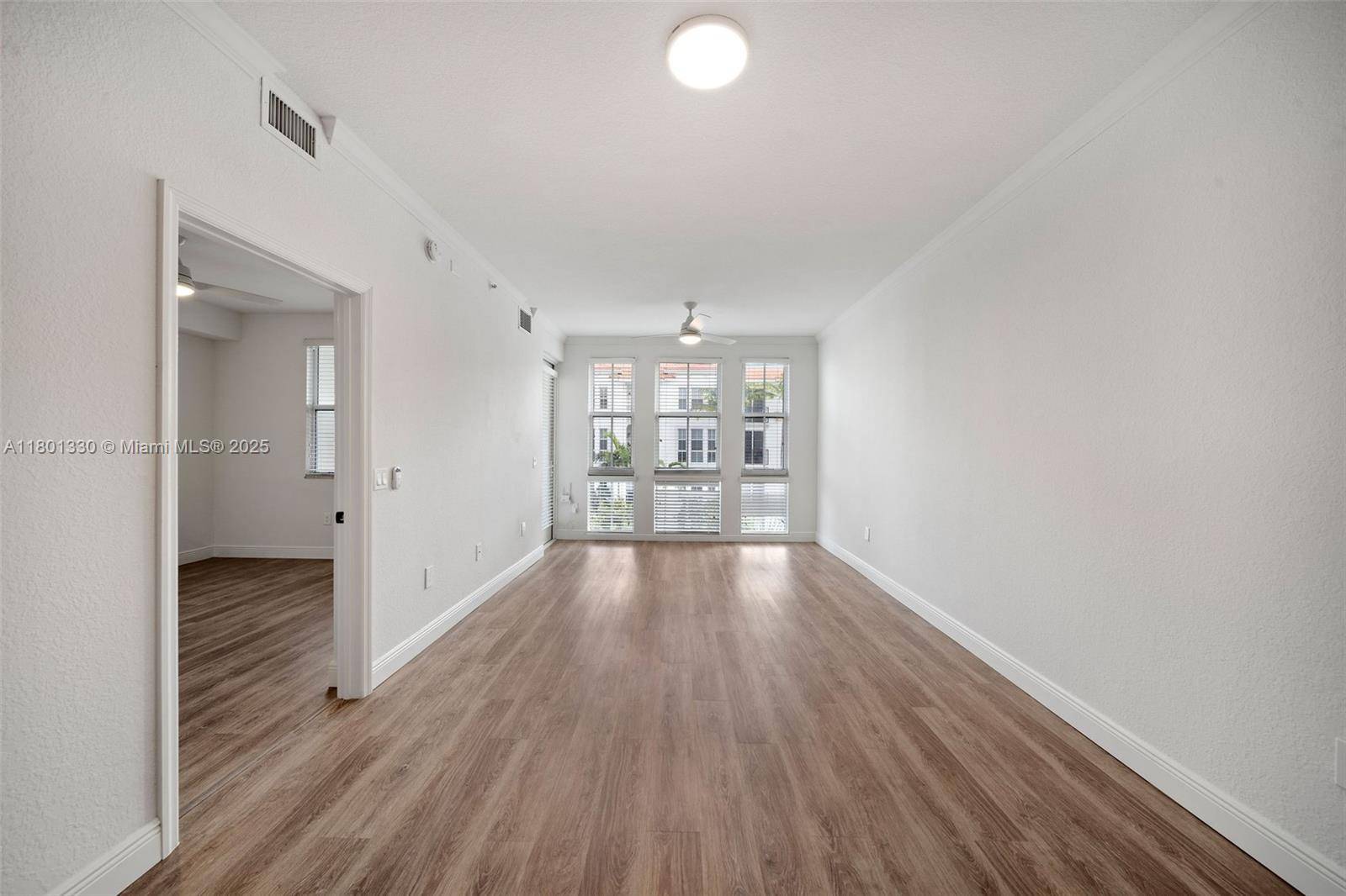 Pembroke Pines, FL 33025,10170 SW 7th St #24-305