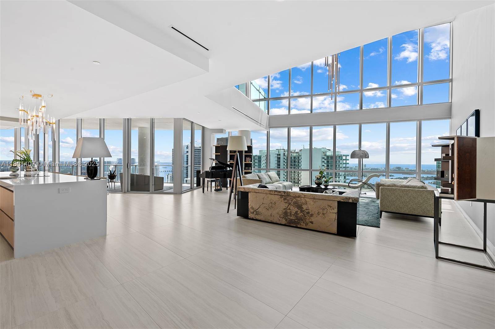 851 NE 1st Ave #PH 5401, Miami, FL 33132