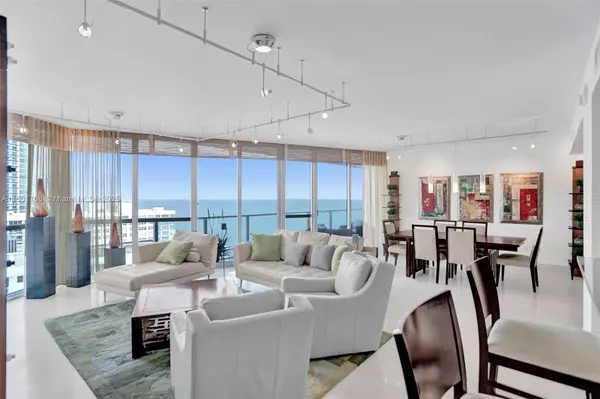 Hollywood, FL 33019,3101 S Ocean Dr #2005 (available Now)