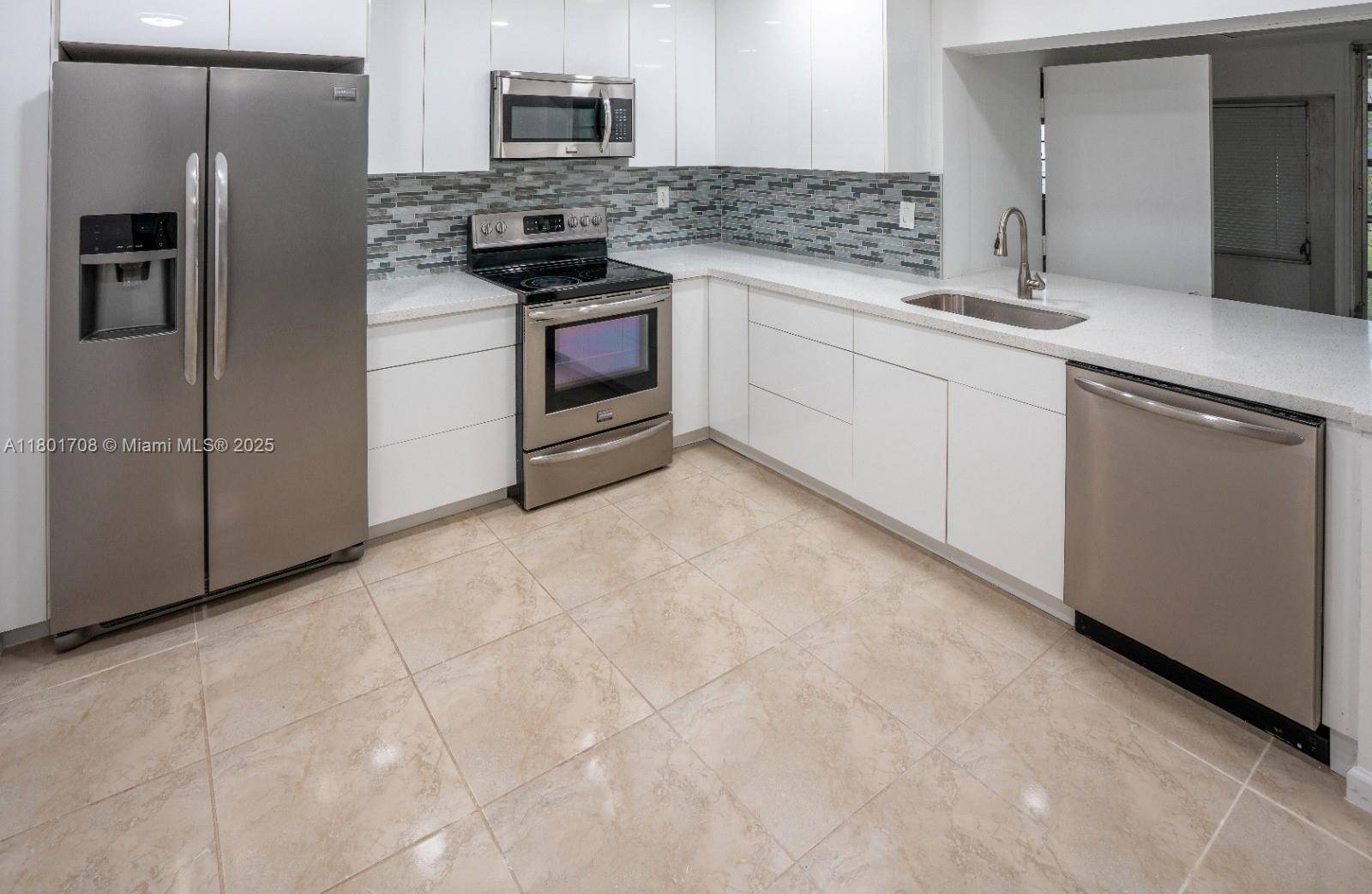 Miami, FL 33157,17252 SW 112th Pl #21243