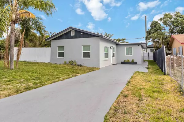 1199 Highland Rd, Lake Worth, FL 33462