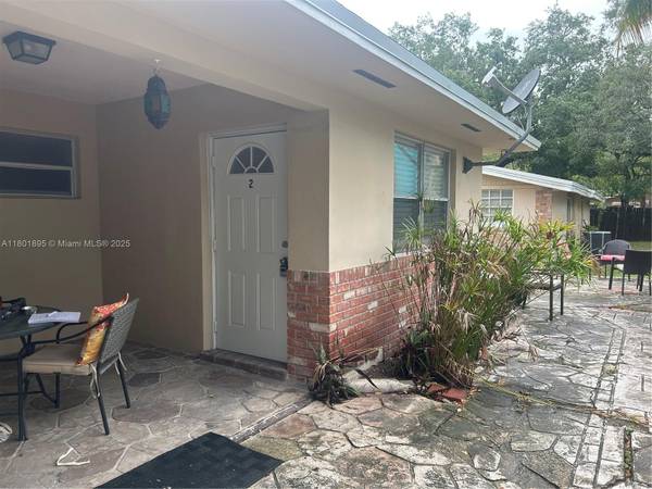 1111 SW 2  court #2, Fort Lauderdale, FL 33312