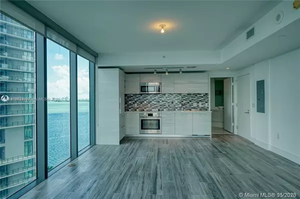 650 NE 32nd St #1208, Miami, FL 33137