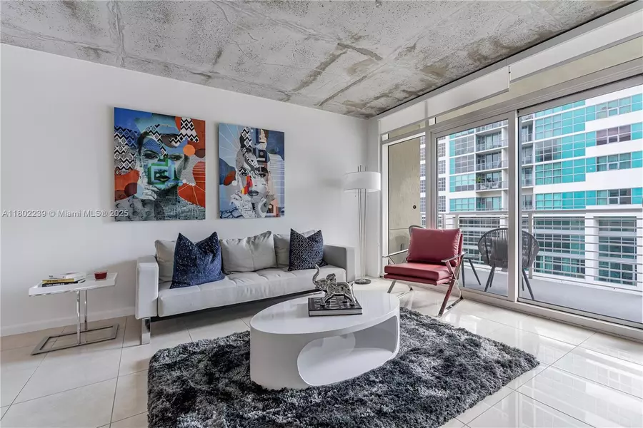 3250 NE 1st Ave #702, Miami, FL 33137
