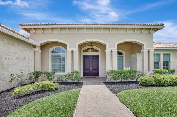 Davie, FL 33314,5474 S Sterling Ranch Cir