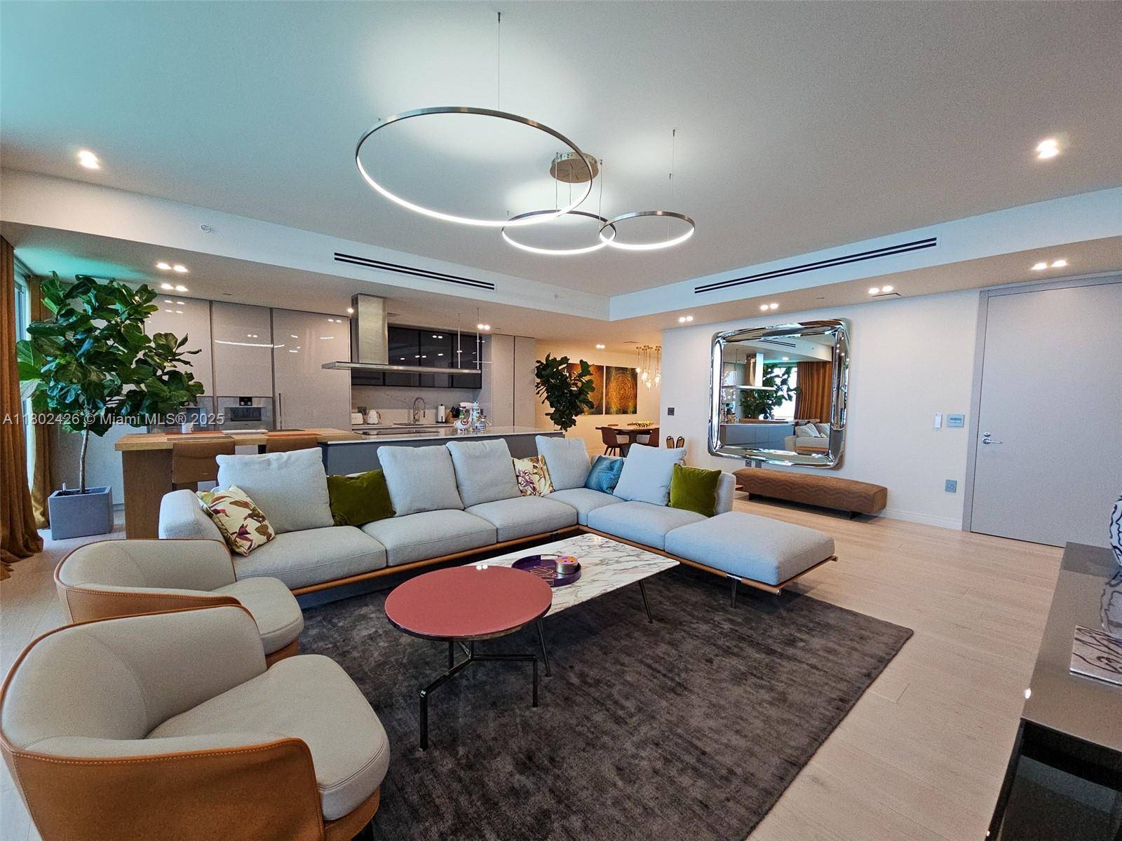 15701 Collins Ave #4402, Sunny Isles Beach, FL 33160
