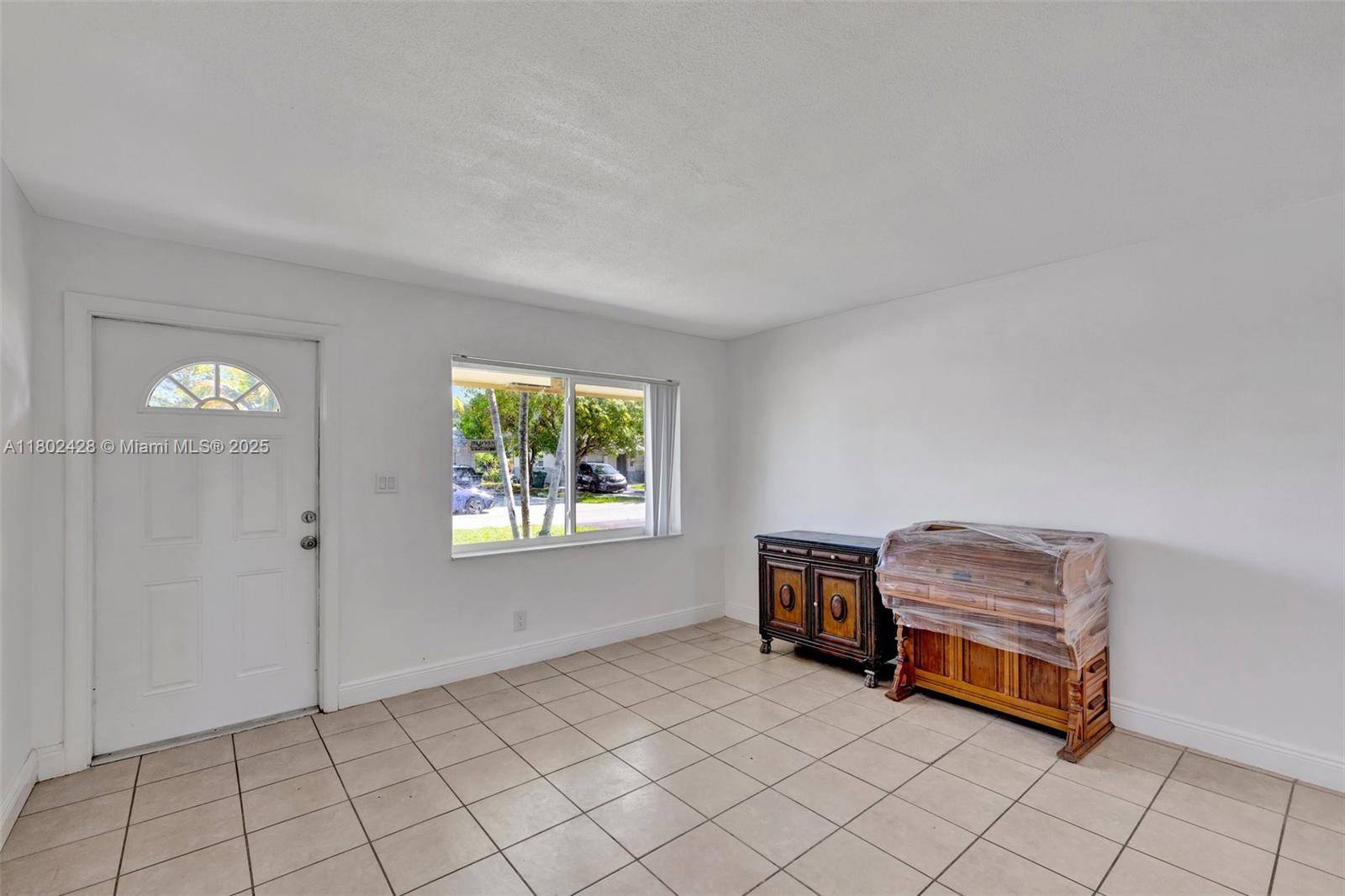 Lauderhill, FL 33313,5220-5224 NW 15th Ct
