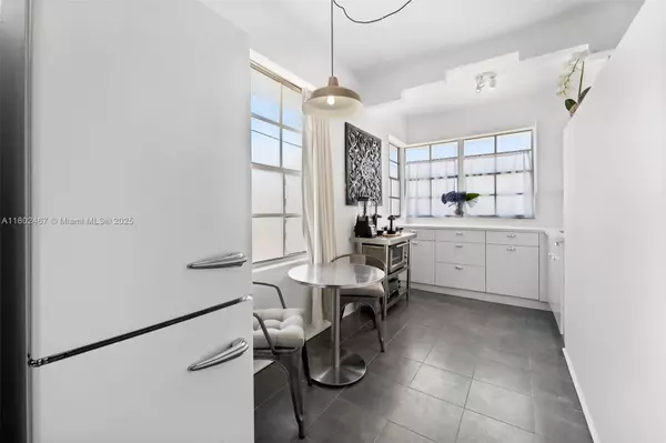 Miami Beach, FL 33139,1005 Meridian Ave #7