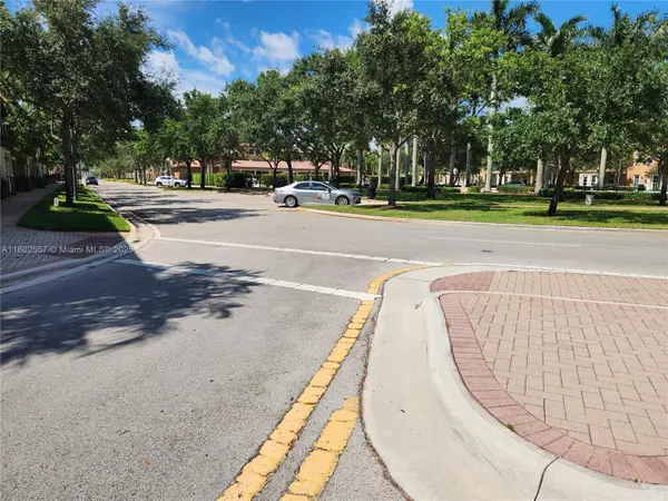 Pembroke Pines, FL 33027,14677 SW 9th St #1802