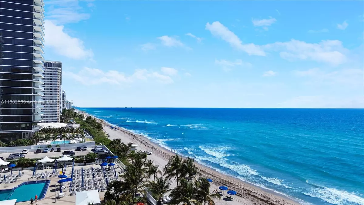 Hallandale Beach, FL 33009,2080 S Ocean Dr #PH4
