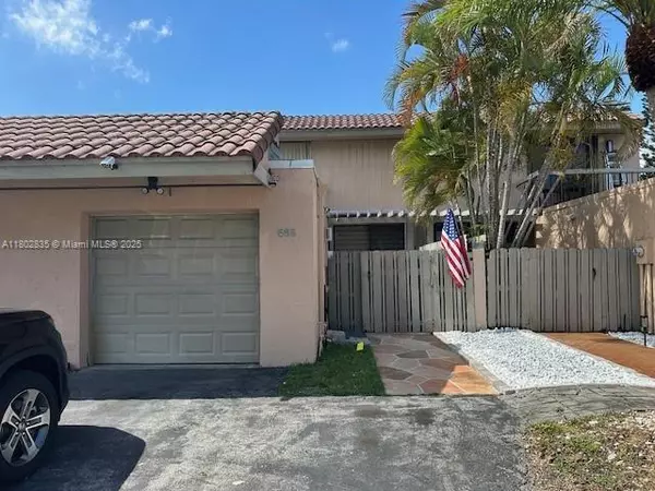 Miami, FL 33179,685 NE 206th Ter