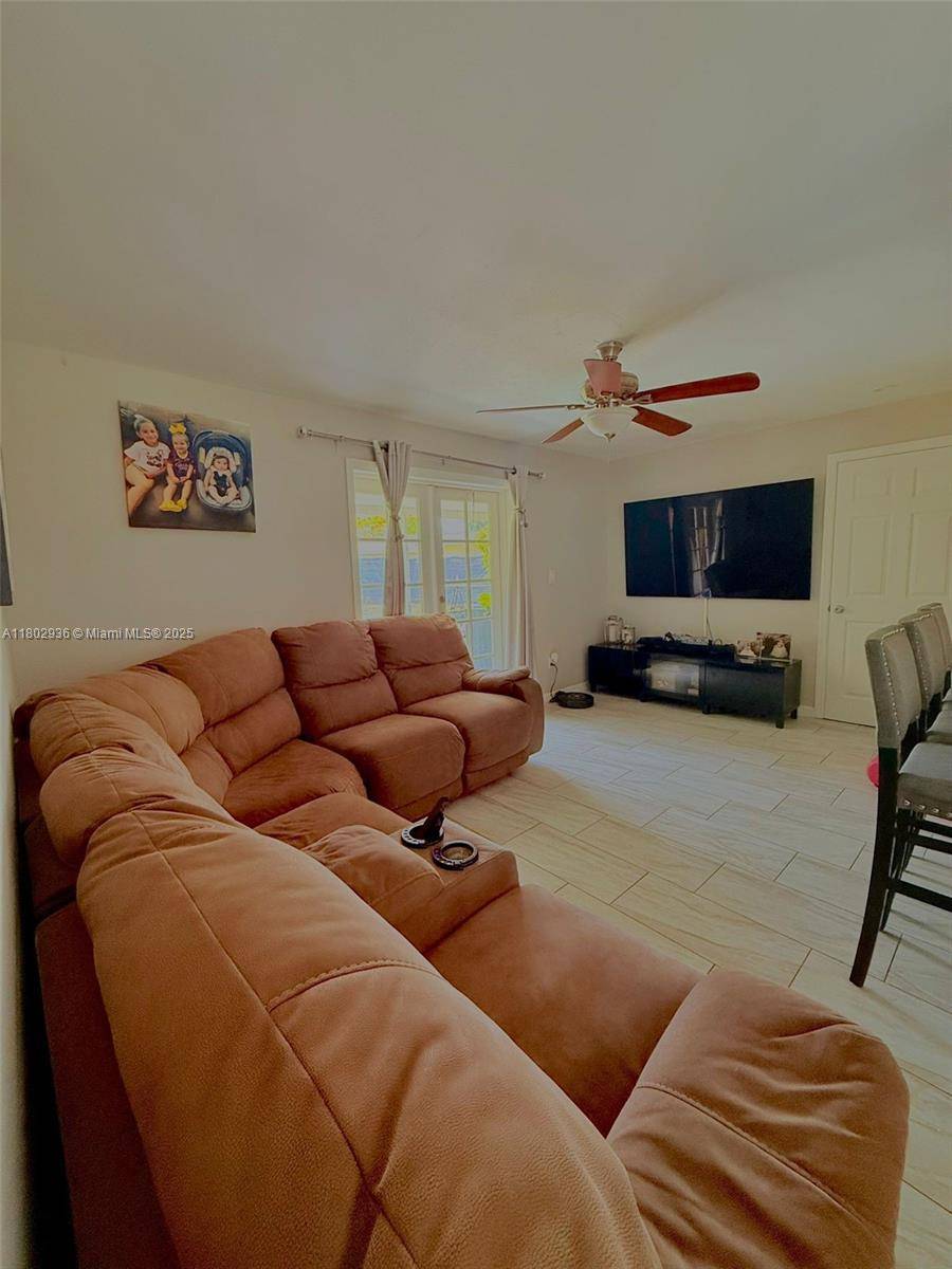 Lehigh Acres, FL 33936,1104 E Jasmine Rd