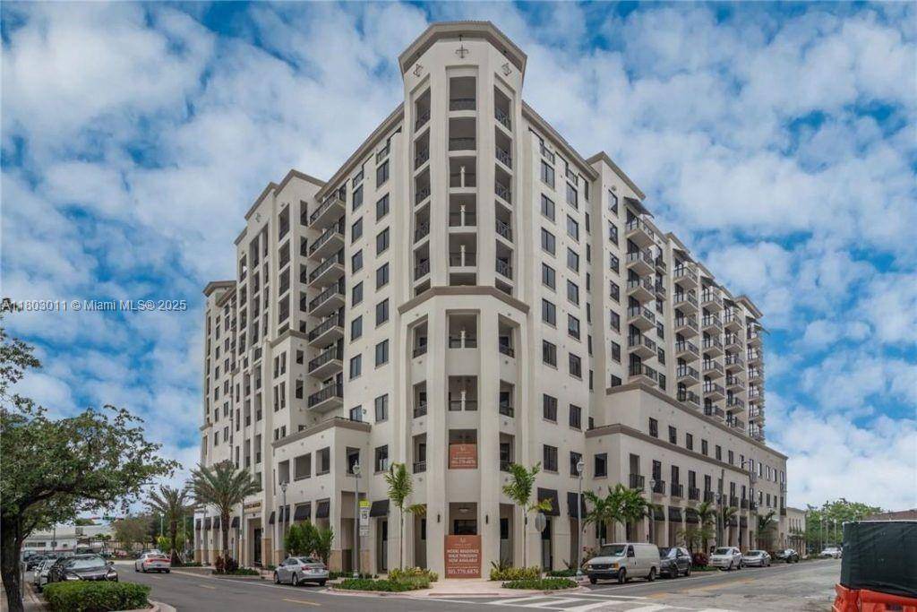 301 Altara Ave #805, Coral Gables, FL 33146