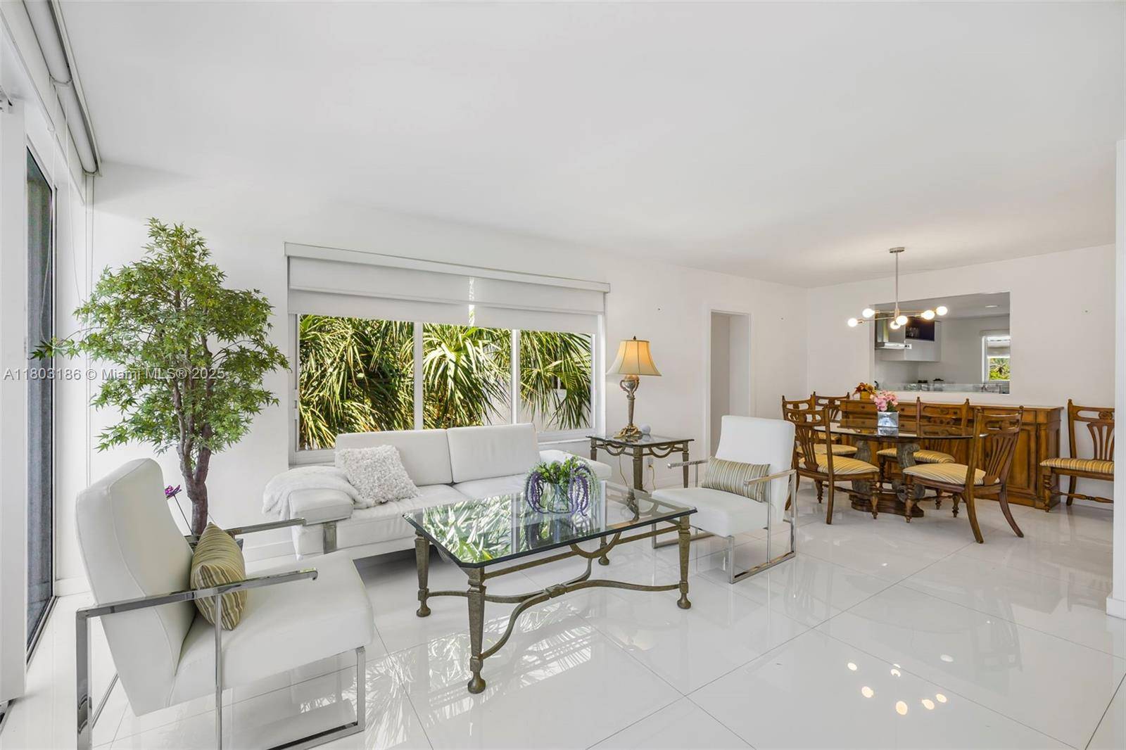 1 Harbour Way #305, Bal Harbour, FL 33154