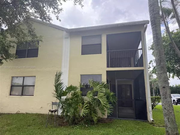 Homestead, FL 33034,1100 Constitution Dr #1100G