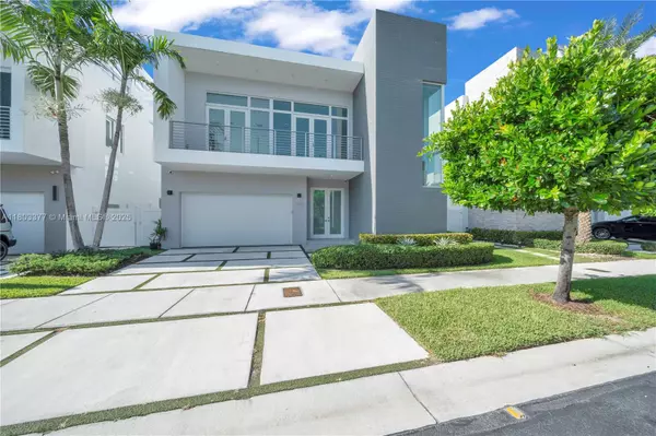 Doral, FL 33178,10553 NW 67th Ter