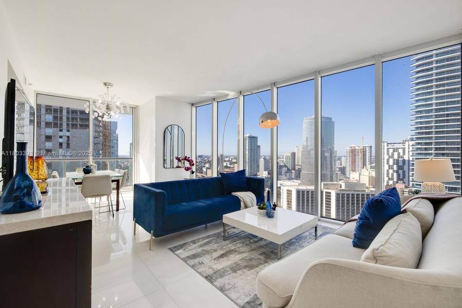 485 Brickell Ave #3504, Miami, FL 33131