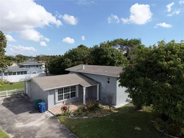 Miami, FL 33179,1345 NE 199th St