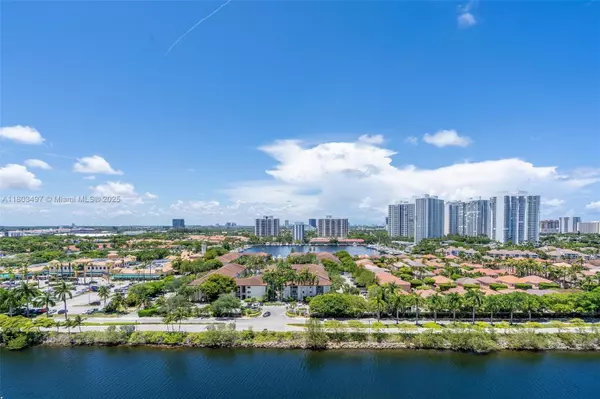 Aventura, FL 33180,3675 N Country Club Dr #1610
