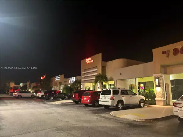Deerfield Beach, FL 33442,2215 W Hillsboro Blvd