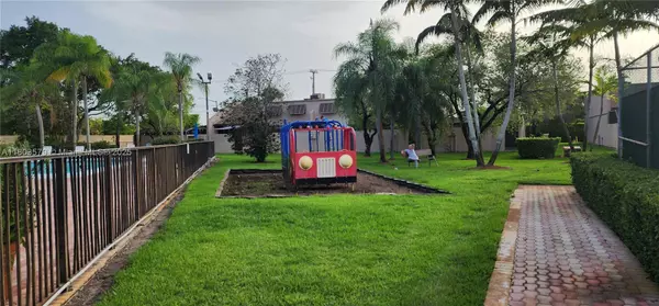 Pembroke Pines, FL 33026,12305 NW 11th Ct