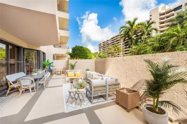 Key Biscayne, FL 33149,201 Crandon Blvd #138