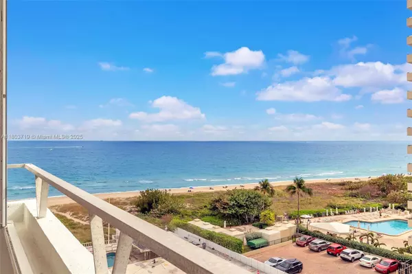 Lauderdale By The Sea, FL 33062,1850 S Ocean Blvd #806