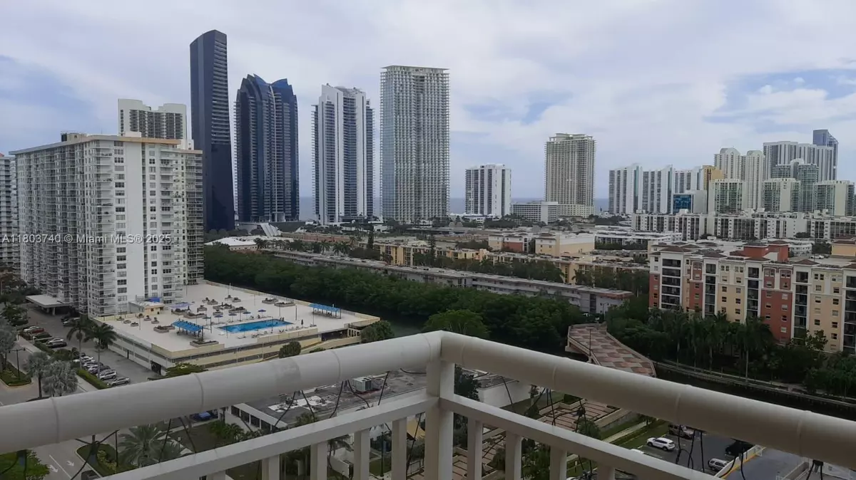 Sunny Isles Beach, FL 33160,251 174th St #1711