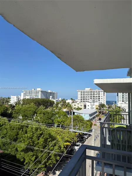 363 Washington Ave #64, Miami Beach, FL 33139