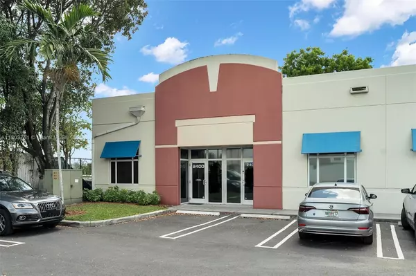 2400 NW 87th Pl #2400-2402, Doral, FL 33172