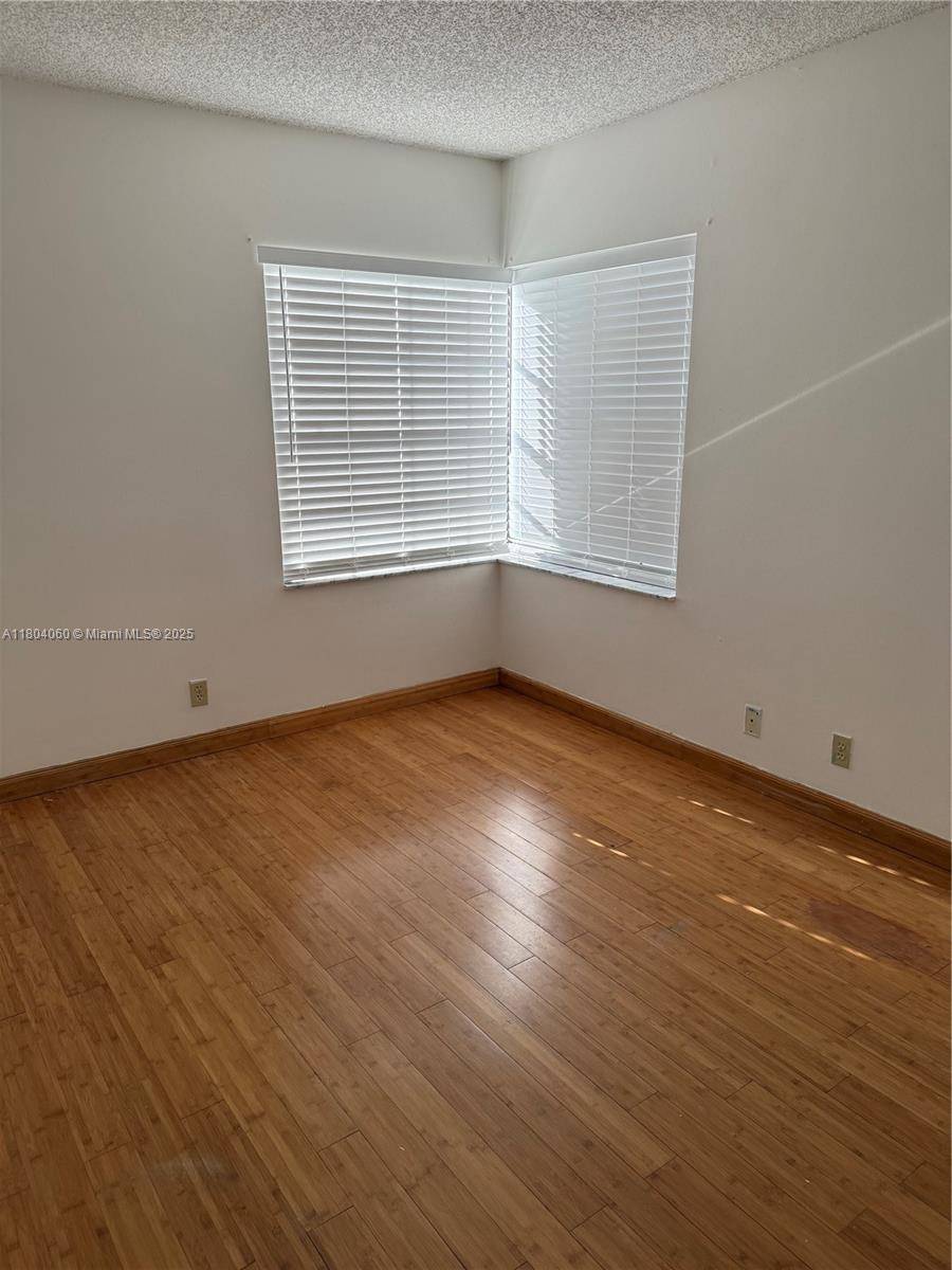 Plantation, FL 33322,Address not disclosed
