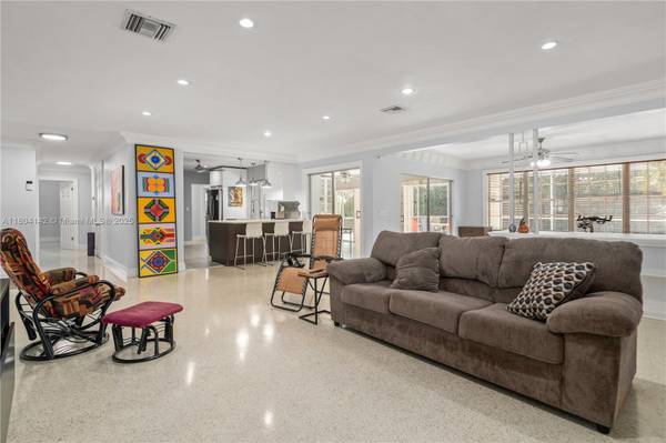 Miami, FL 33179,19510 NE 19th Ave