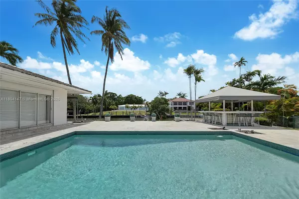 Coral Gables, FL 33146,6400 Caballero Blvd
