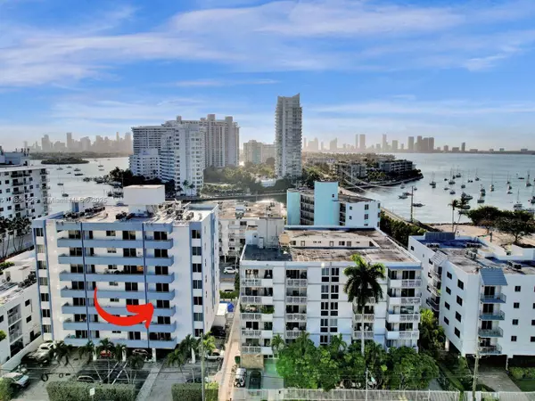 Miami Beach, FL 33139,1658 Bay Rd #303