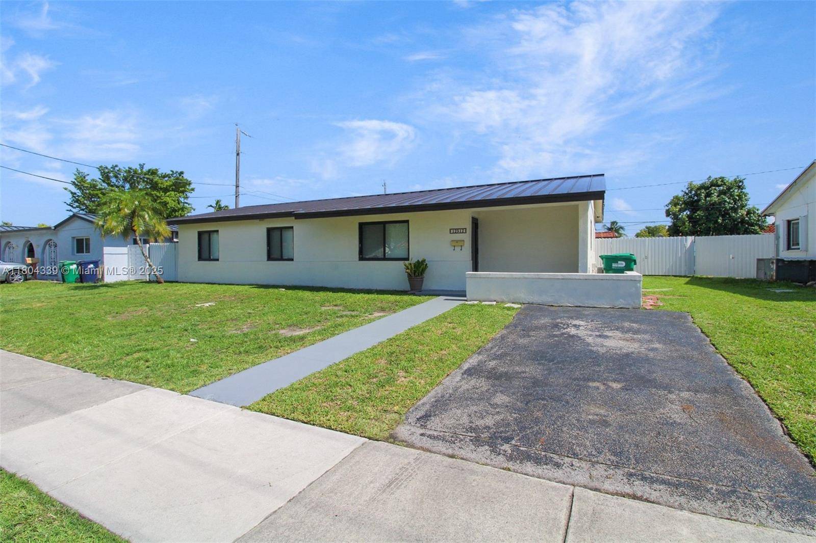 Miami, FL 33175,12512 SW 26th St #12512