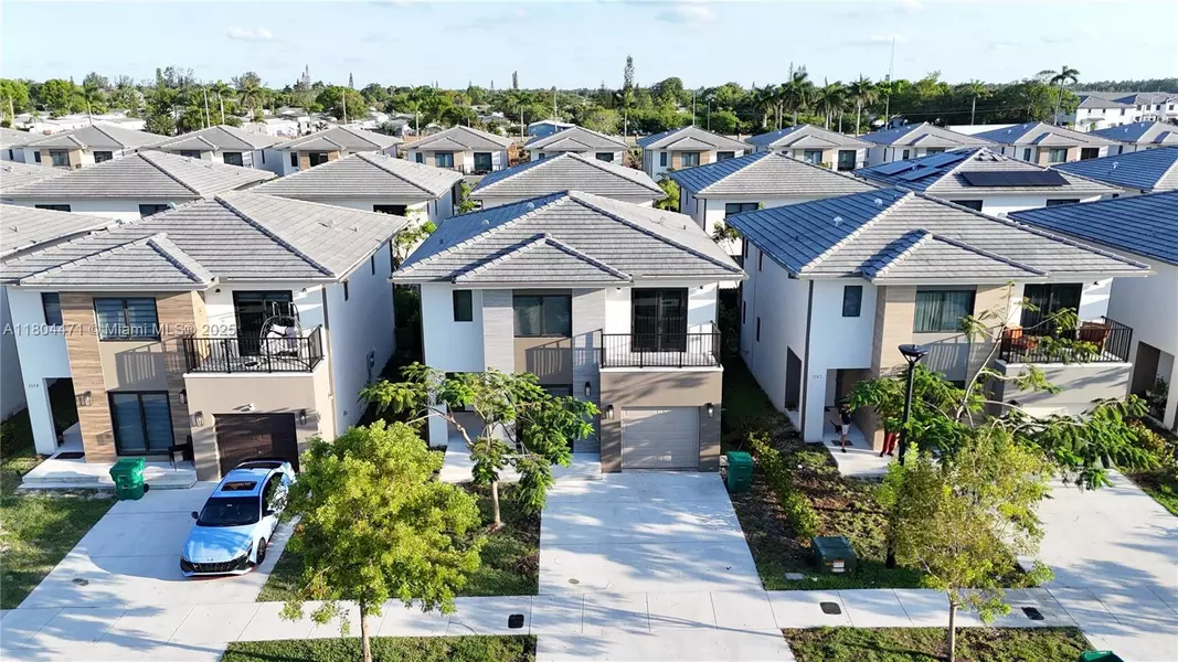 1163 NW 2nd St #., Florida City, FL 33034