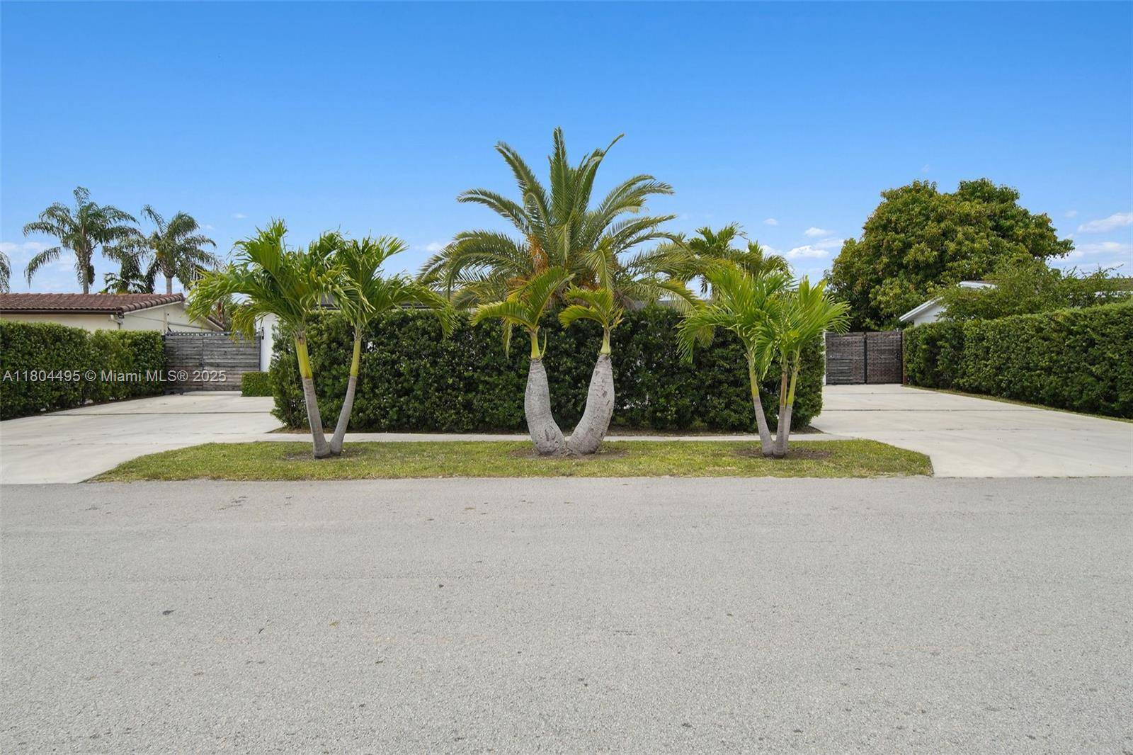 Hialeah, FL 33015,17930 NW 85th Ave