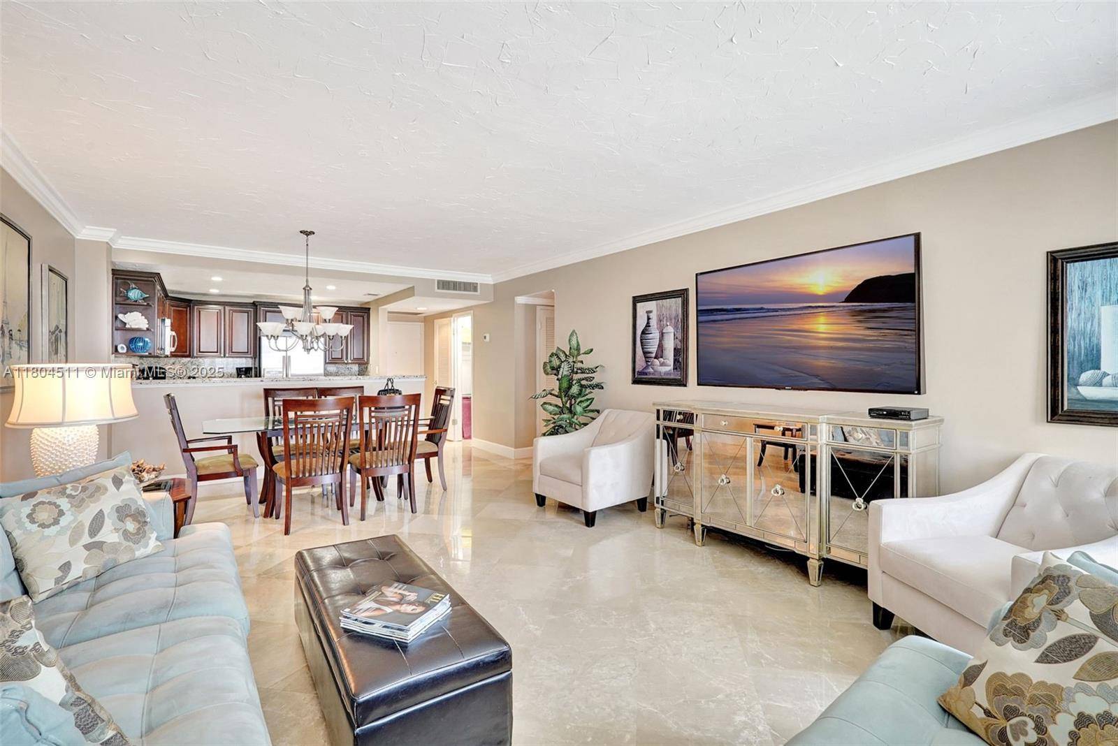 Hollywood, FL 33019,3725 S Ocean Dr #1014