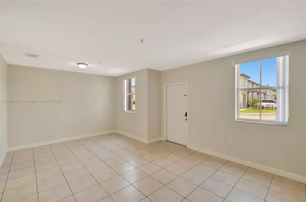 Hialeah, FL 33018,8199 W 36th Ave #5