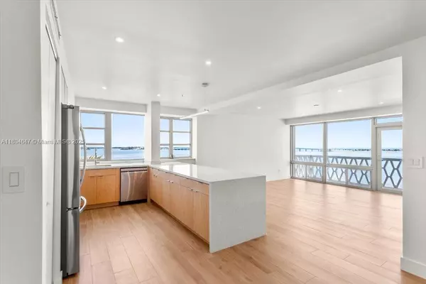 Miami, FL 33131,1430 Brickell Bay Dr #805