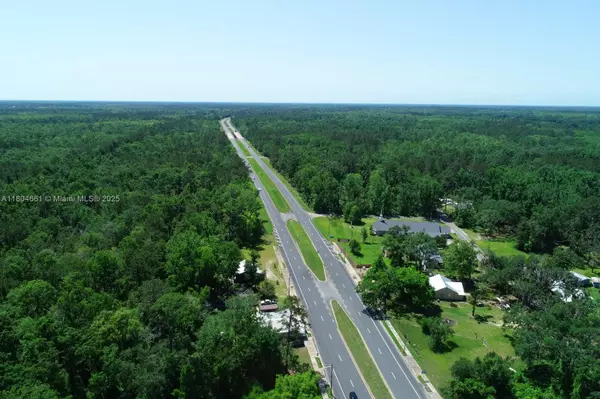Other City - In The State Of Florida, FL 32336,0 E CAPPS HIGHWAY