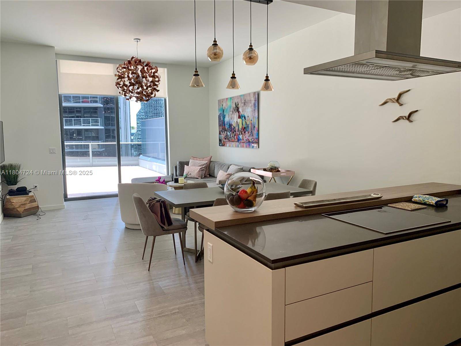 Miami, FL 33131,1000 Brickell Plz #1805