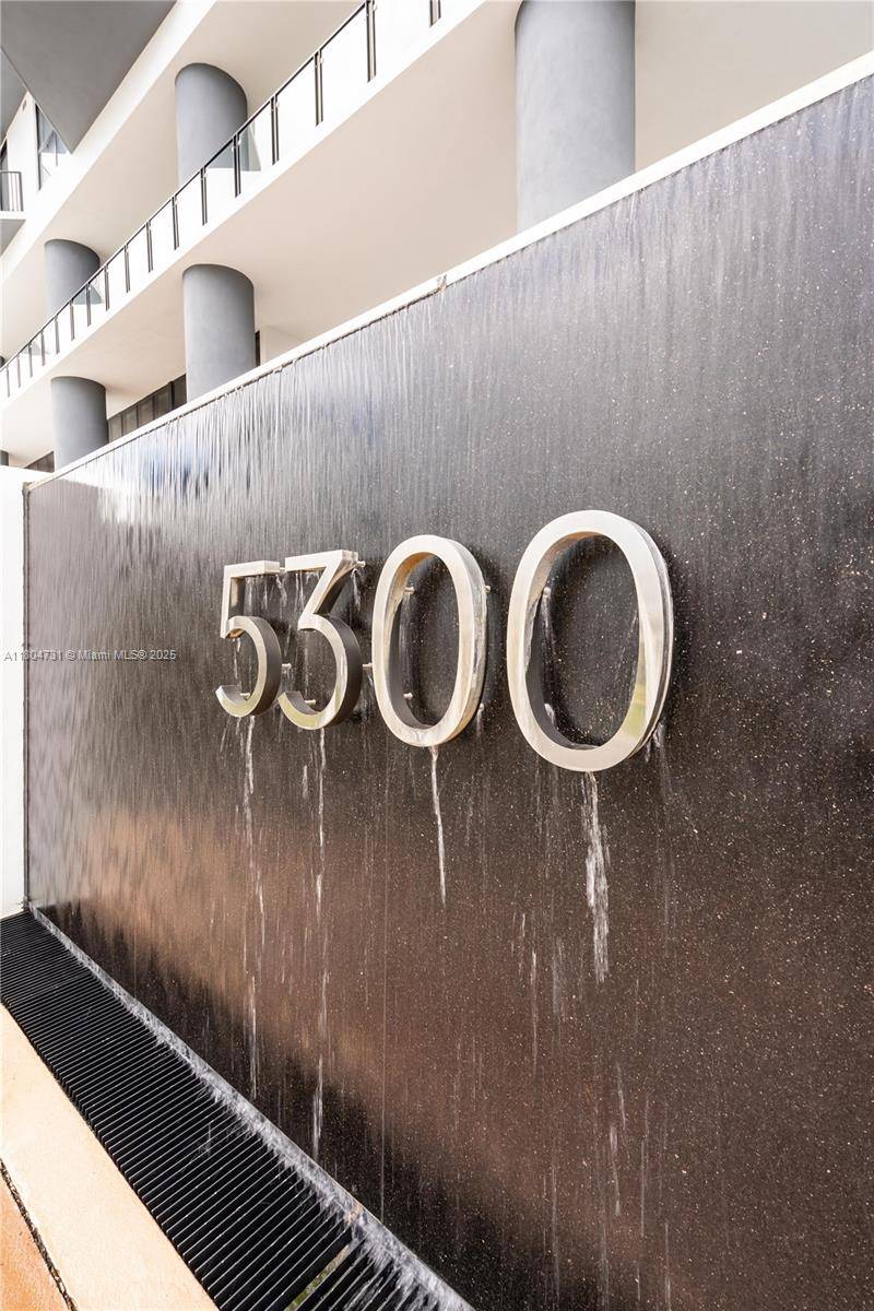 Doral, FL 33166,5300 Paseo Blvd #810