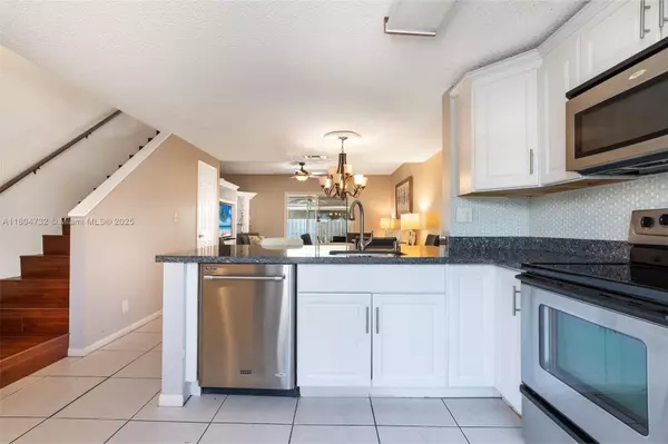 Pompano Beach, FL 33062,2683 NE 15th St #2683
