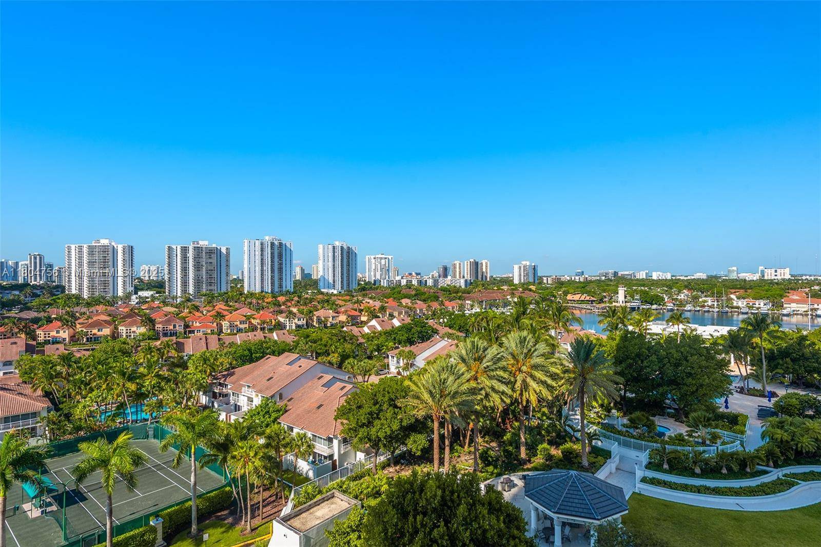 Aventura, FL 33180,21050 Point Pl #1006