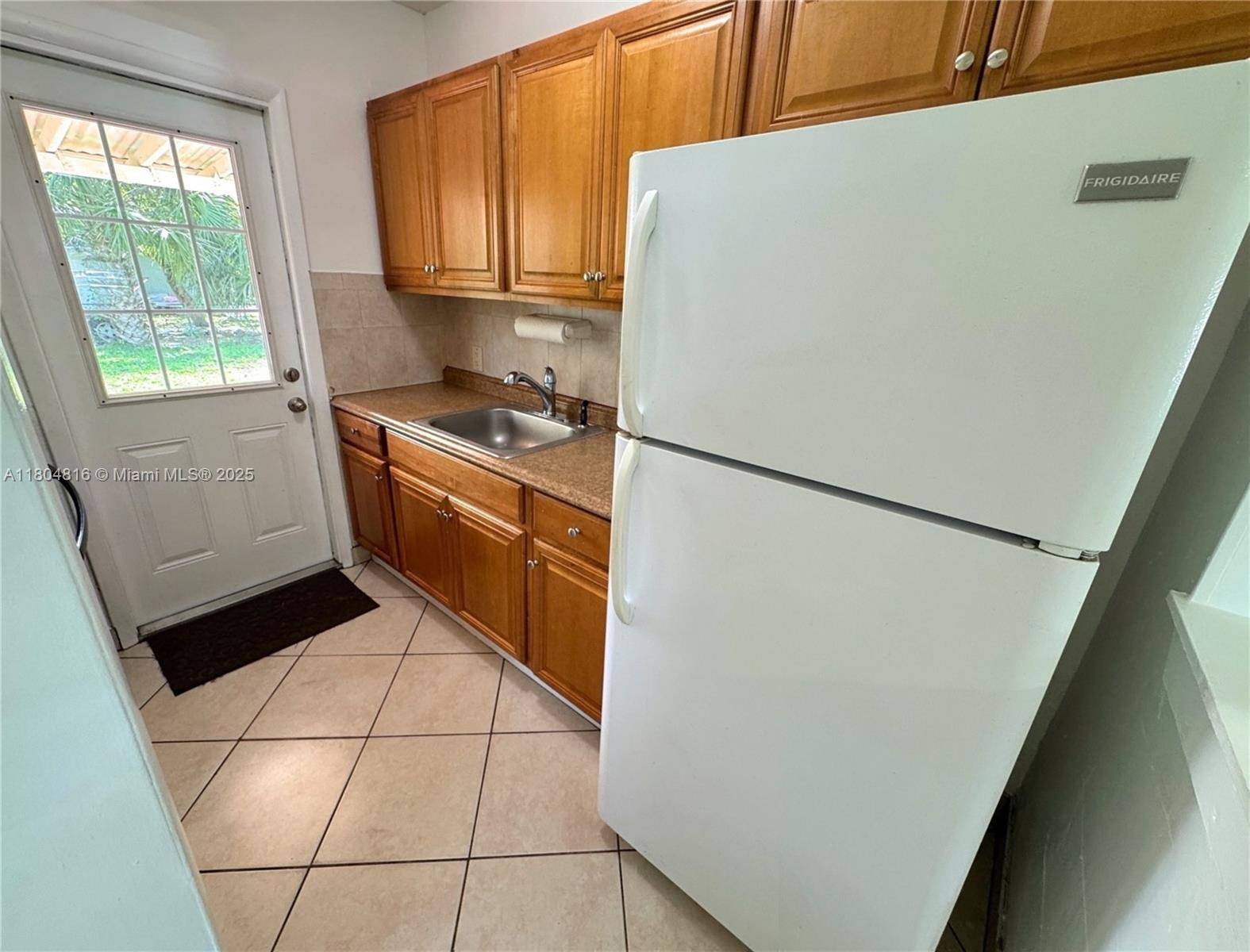 Fort Lauderdale, FL 33311,848 NW 16th Ter