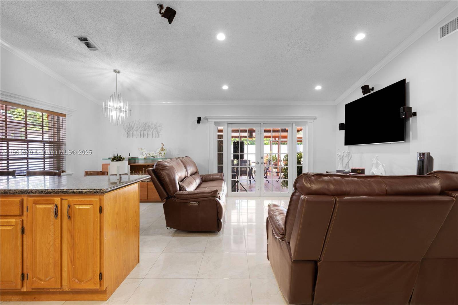 Miami, FL 33177,19251 SW 118th Ct