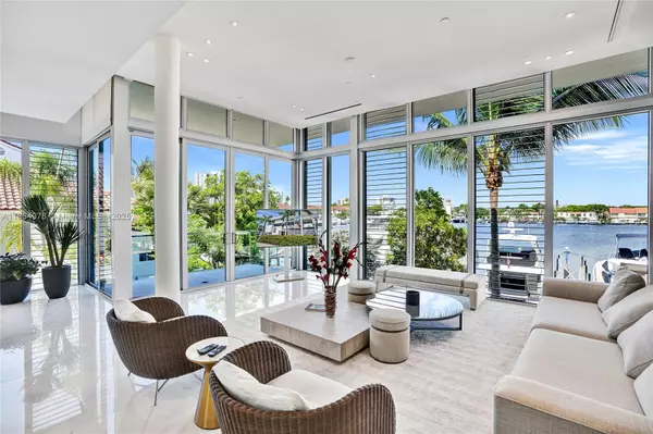3750 Yacht Club Dr #TH1, Aventura, FL 33180