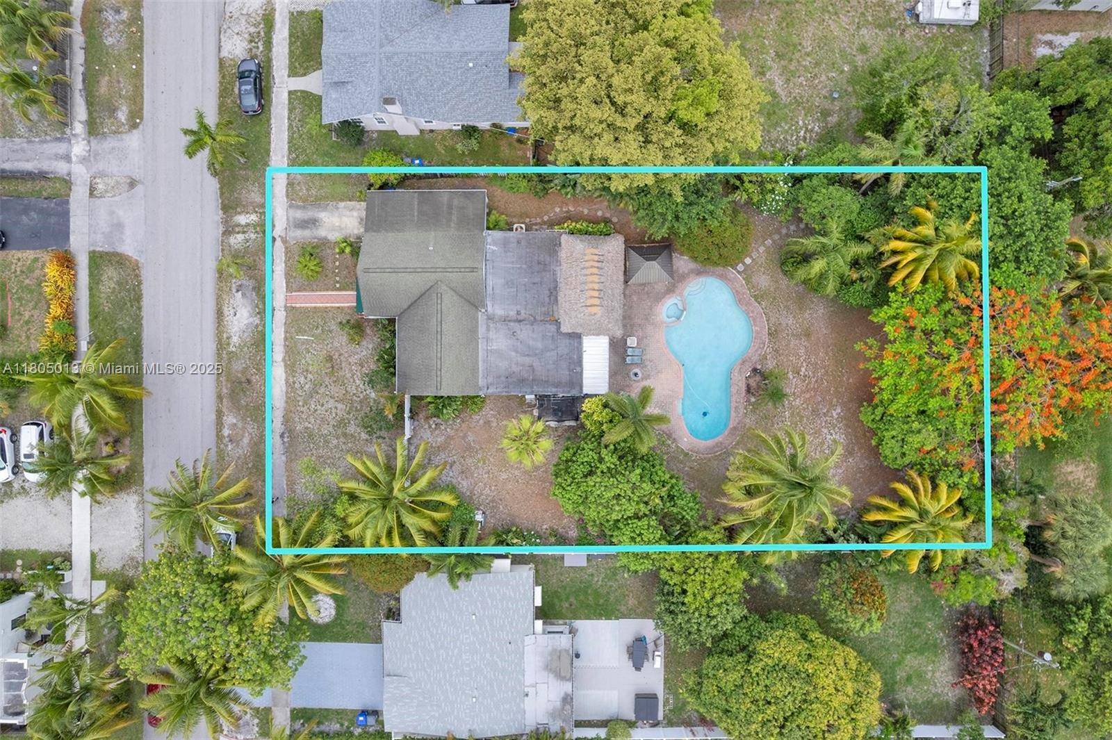 Hollywood, FL 33020,2442 Fillmore St