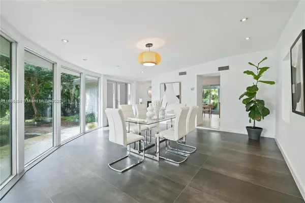 Miami Shores, FL 33138,9650 NE 5th Ave Rd